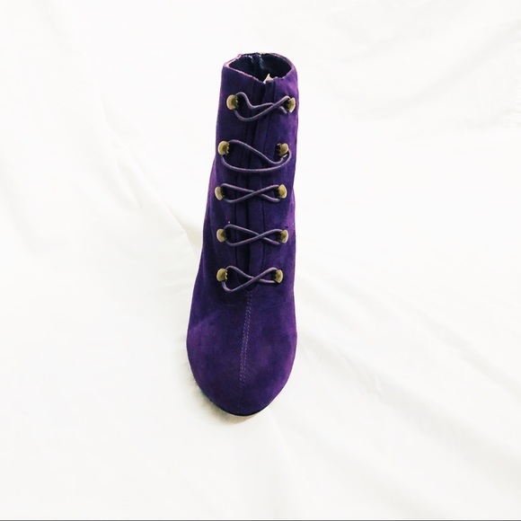 ShoeDazzle Dark Purple Suede Heeled Bootie Size 10 - Picture 2 of 5
